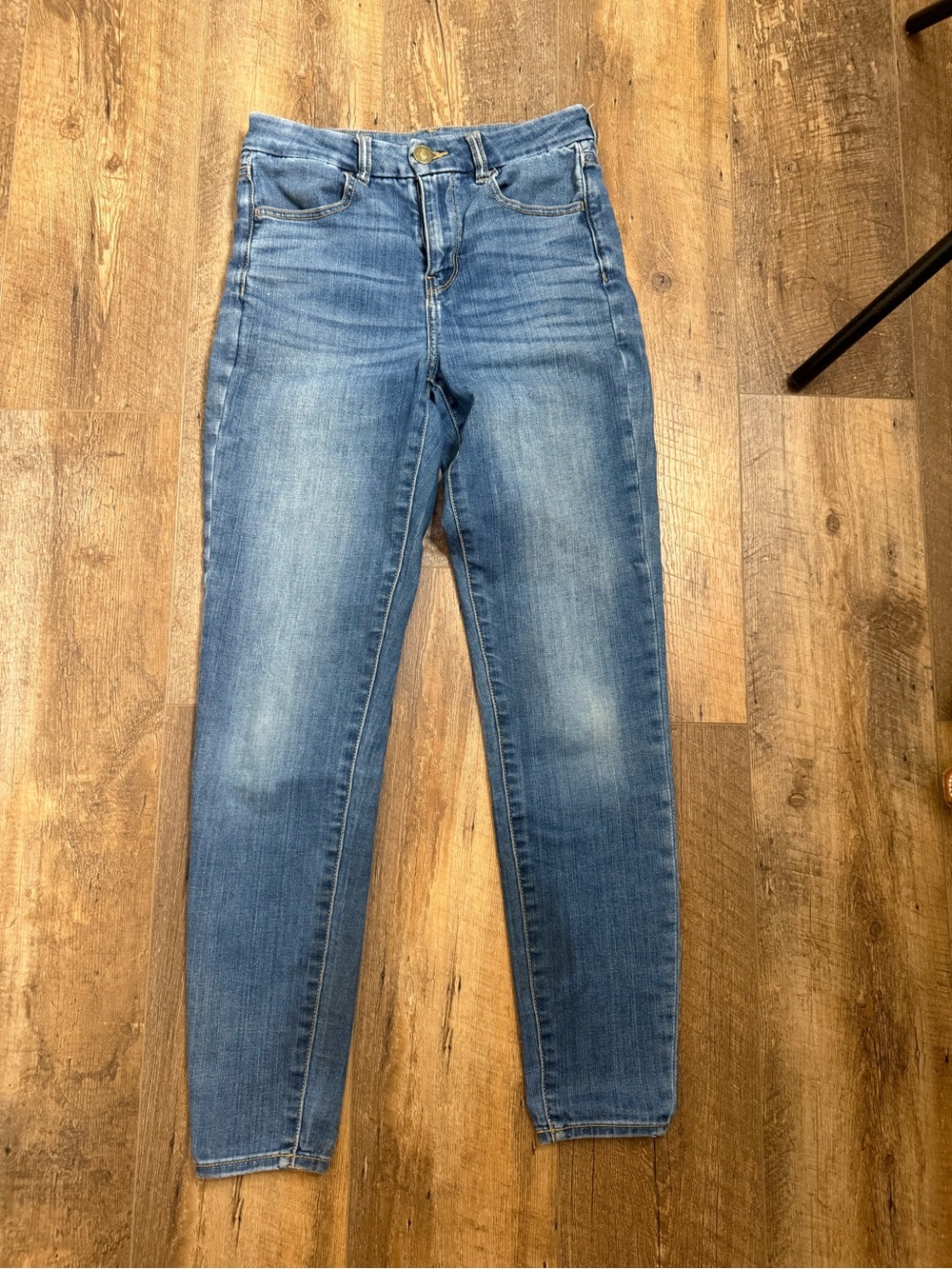 American Eagle Next Level Stretch High Rise skinny Jeans, Size 4